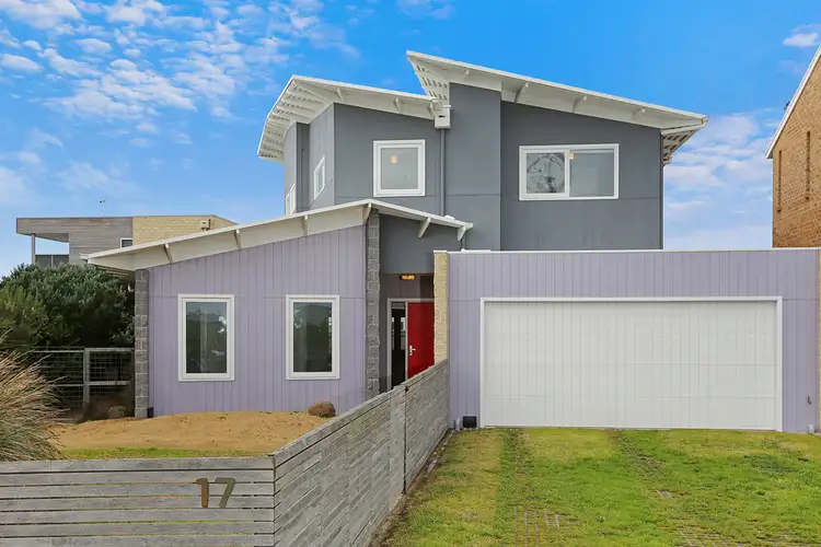 17 Anna Catherine Drive, Port Fairy VIC 3284