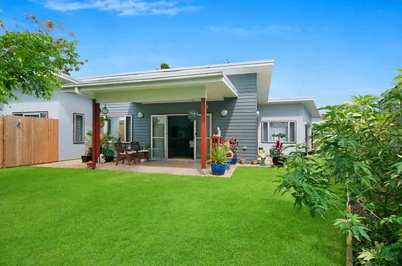 Main view of Homely house listing, 2/7 Gara Court, Ocean Shores NSW 2483