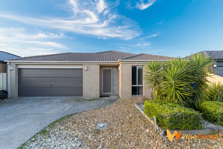 16 Salvia Avenue, Pakenham VIC 3810