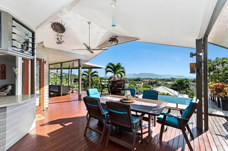 7 Burke Street, North Ward QLD 4810