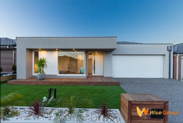 39 Palomino Avenue, Clyde North VIC 3978