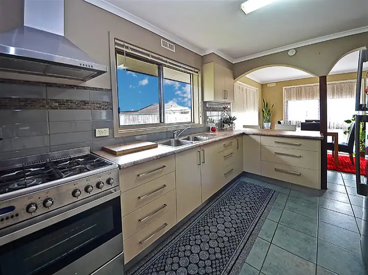 Fifth view of Homely house listing, 7 Carlyle Court, Portland VIC 3305