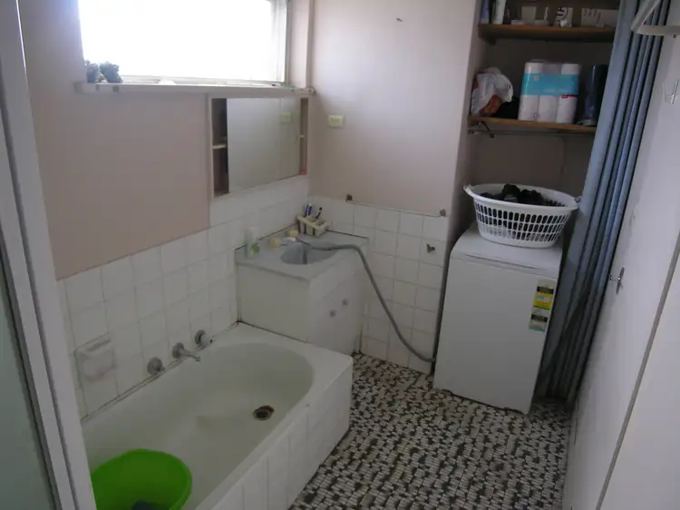 Fifth view of Homely unit listing, 15/291 York Street, Sale VIC 3850