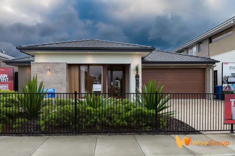 10 Lipizzan Way, Clyde North VIC 3978