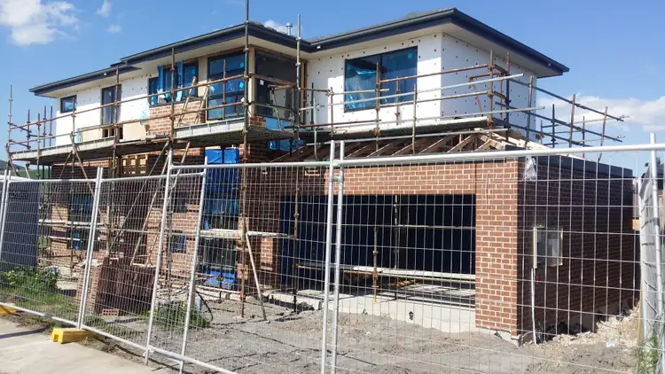 52 Olive Road, Lynbrook VIC 3975