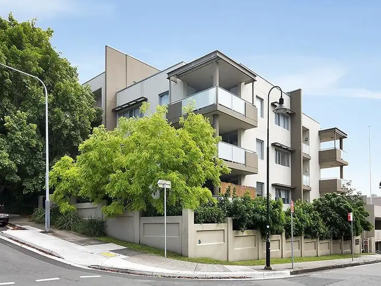 Main view of Homely unit listing, 4/4 Roseby Street, Drummoyne NSW 2047