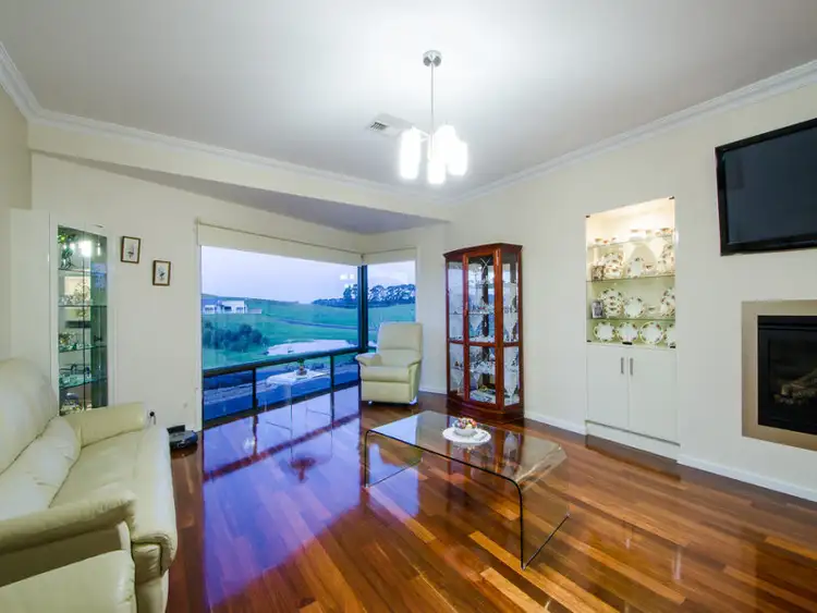 Second view of Homely house listing, 10 DAWN COURT, Mount Gambier SA 5290