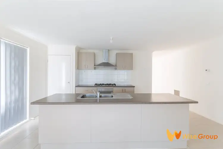 Fourth view of Homely house listing, 25 Salvia Avenue, Pakenham VIC 3810