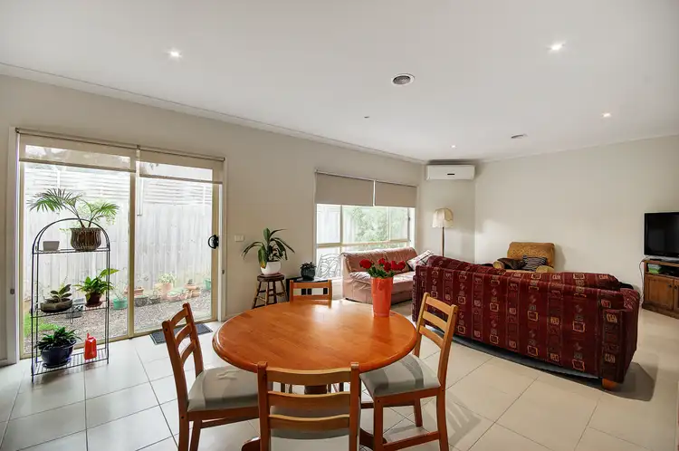 Sixth view of Homely unit listing, 2/9 Krisanway Drive, Marshall VIC 3216