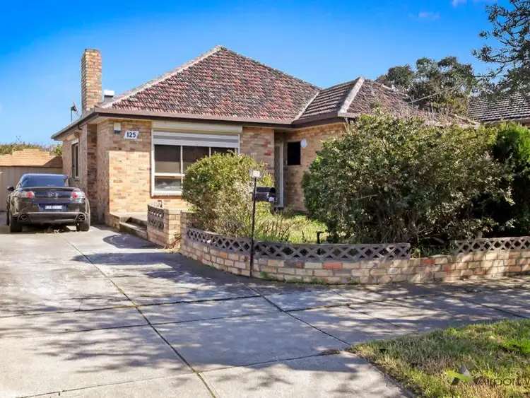 125 Bowes Avenue, Airport West VIC 3042