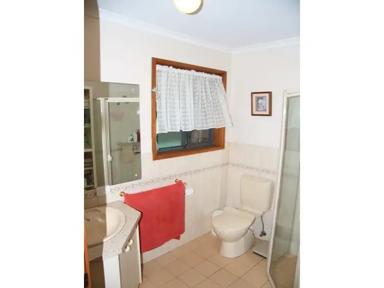 Fifth view of Homely house listing, 12 Madeley Terrace, Mount Gambier SA 5290