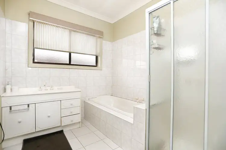 Sixth view of Homely house listing, 7 Ashleigh Crescent, Meadow Heights VIC 3048