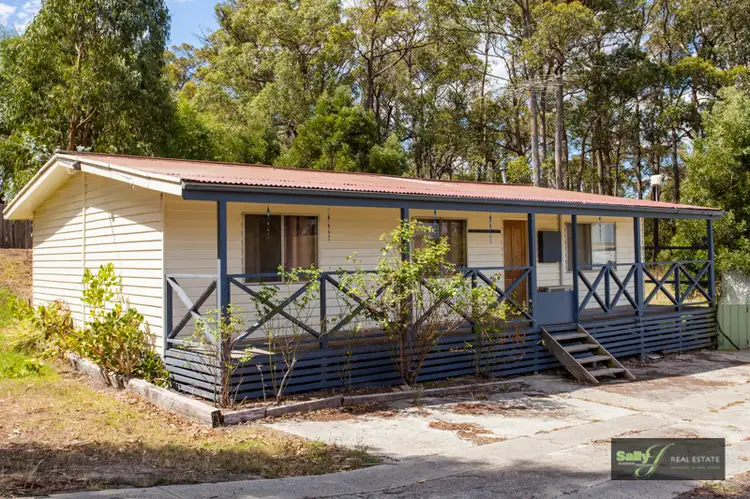 4 Tanjil Court, Willow Grove VIC 3825