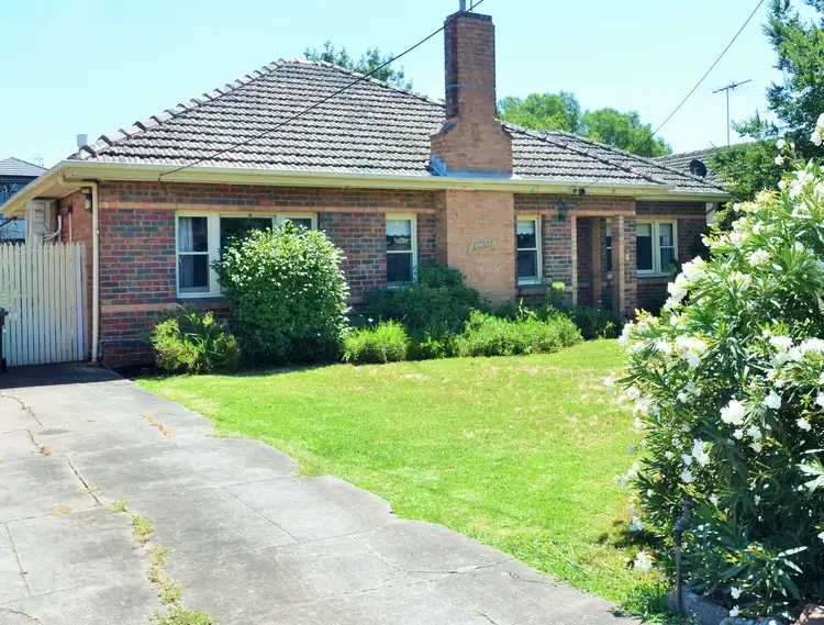 10 Hayes Parade, Pascoe Vale VIC 3044