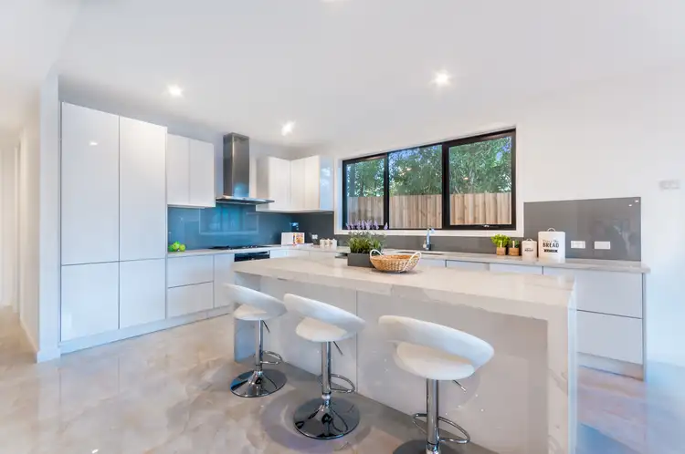 Third view of Homely townhouse listing, 2/2 Kaarumba Grove, Balwyn VIC 3103