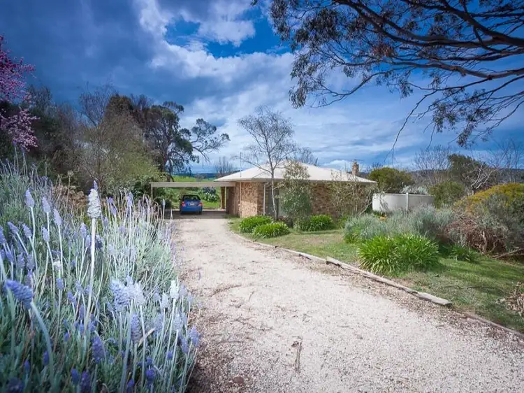 33 Laings Lane, Lancefield VIC 3435