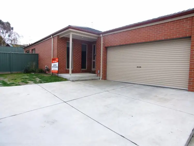 6 Newhaven Close, Mount Pleasant VIC 3350