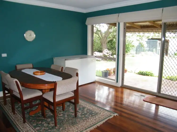 Sixth view of Homely house listing, 4 Pepperell Drive, Drouin VIC 3818