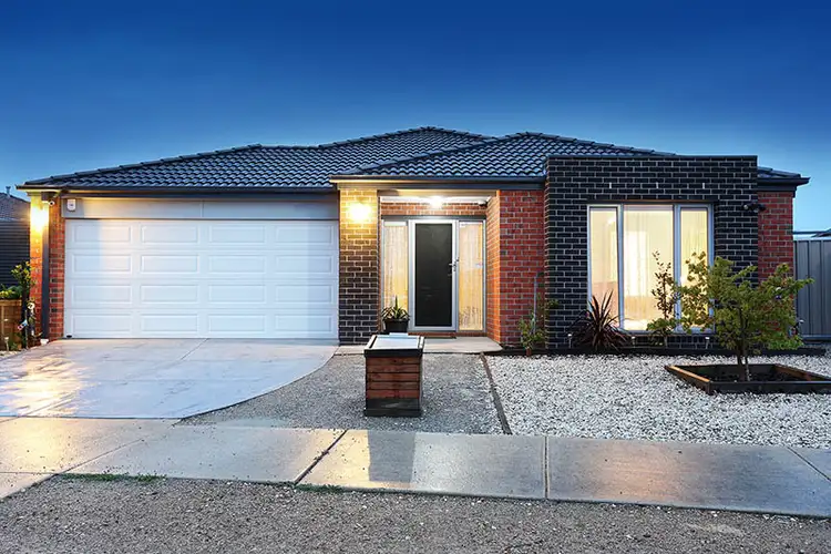 16 Buckland Hill Drive, Wallan VIC 3756