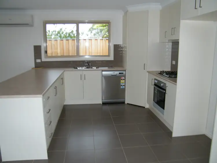 Second view of Homely unit listing, 2/235 Princes Way, Drouin VIC 3818