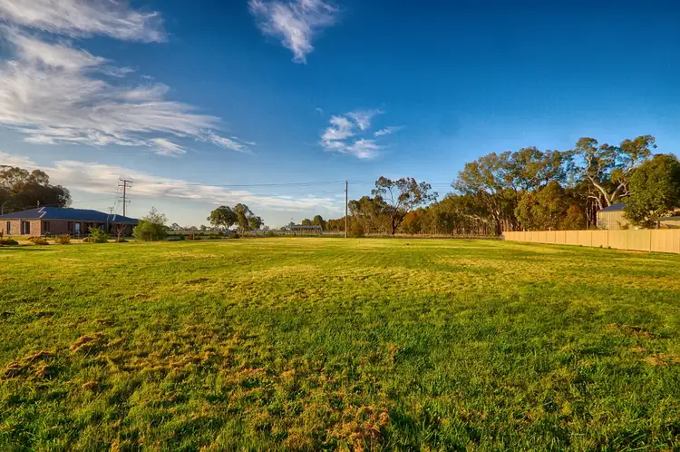 92 Racecourse Road, Benalla VIC 3672