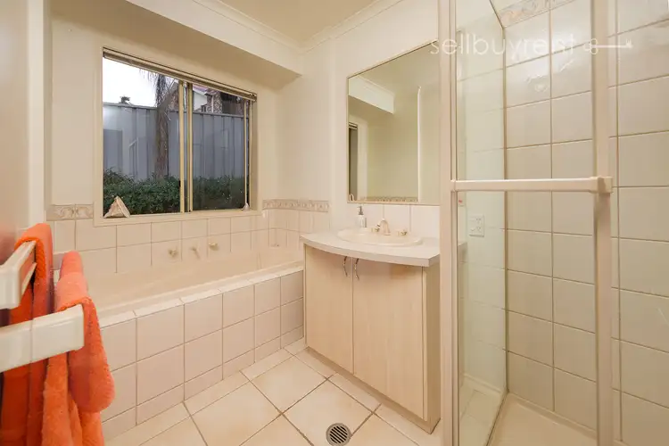 Fifth view of Homely house listing, 14 AVONDALE DRIVE, Wodonga VIC 3690