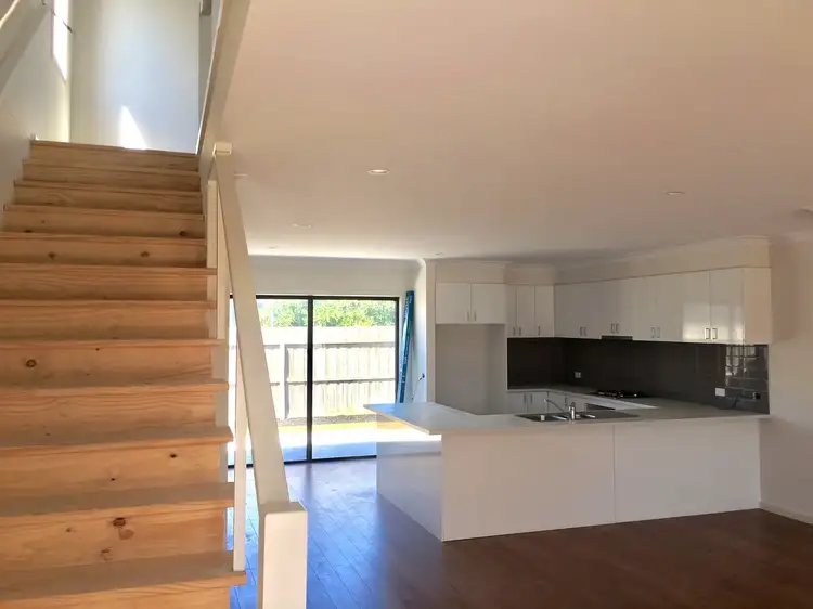 Fourth view of Homely townhouse listing, 2/12 Cheltenham Rd, Newcomb VIC 3219