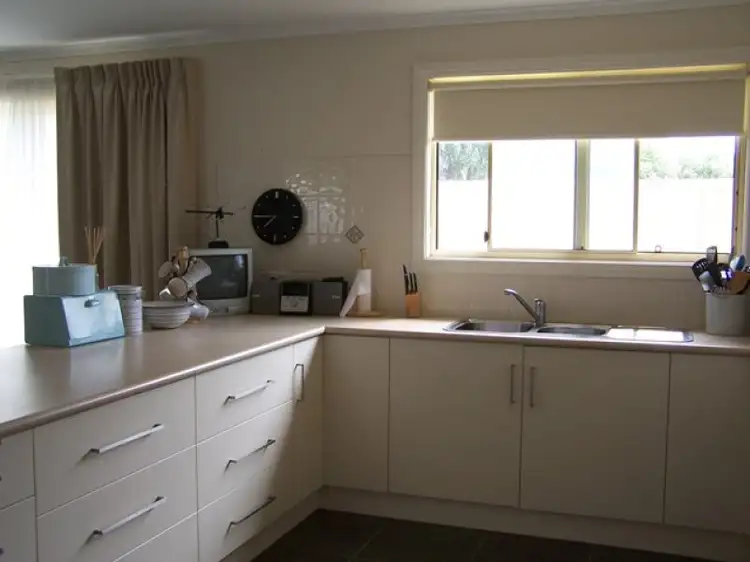 Second view of Homely house listing, 32 Ridge Terrace, Millicent SA 5280