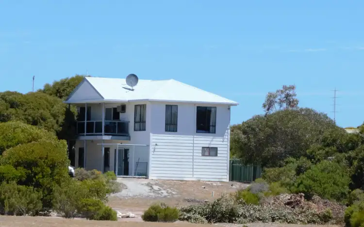 4 Gannet Crescent, Marion Bay SA 5575