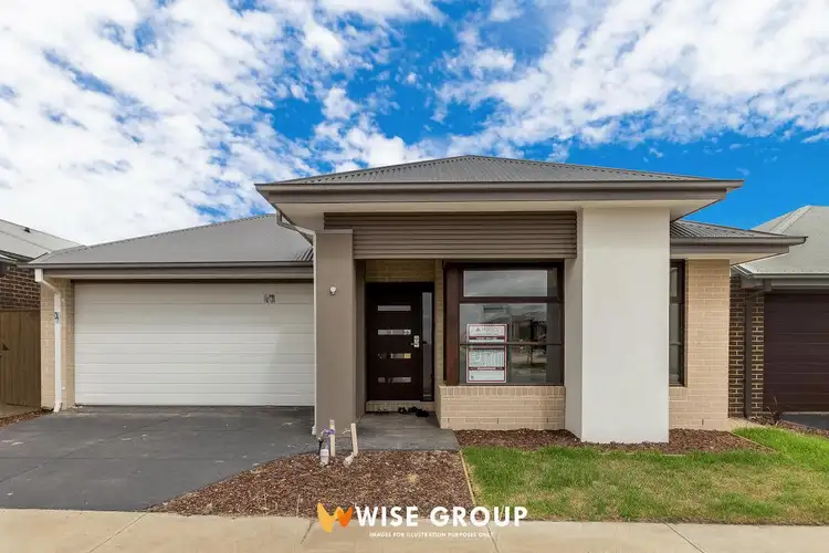 10 Mahal Drive, Clyde North VIC 3978