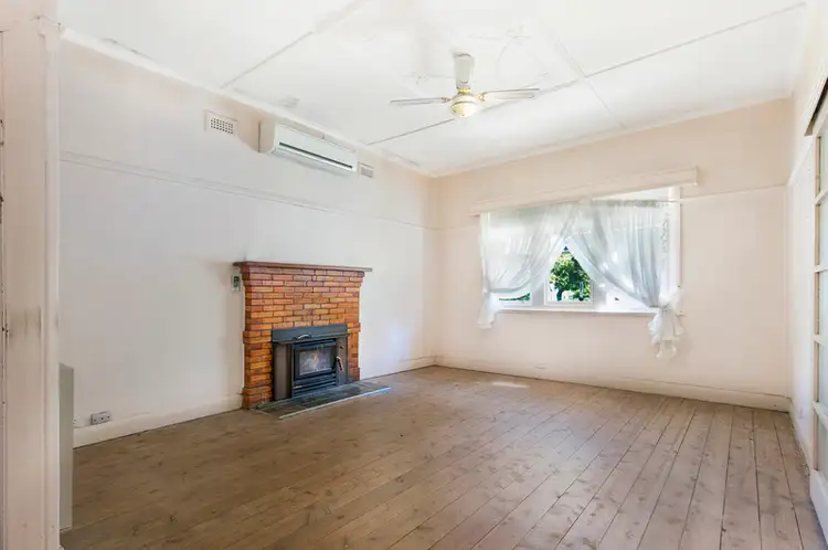 Second view of Homely house listing, 6 Cowslip Street, Violet Town VIC 3669