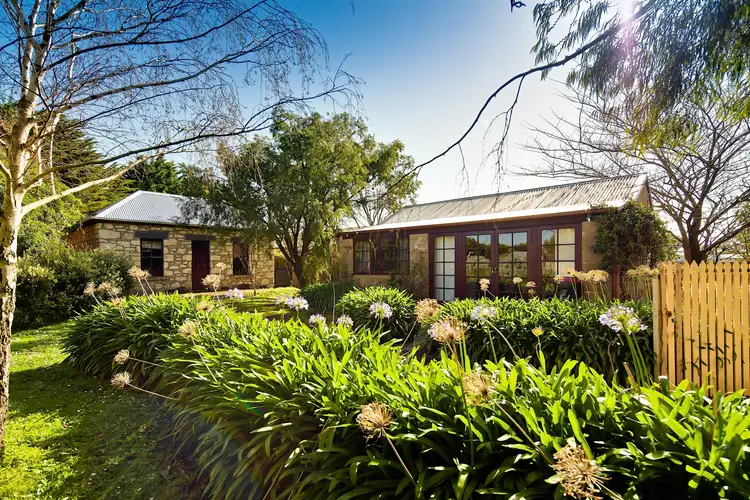 198 Princes Hwy, Port Fairy VIC 3284