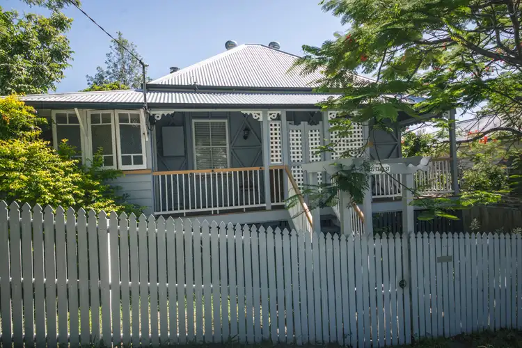 27 Clay Street, Ipswich QLD 4305