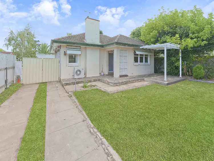 8 Balmoral Avenue, North Brighton SA 5048
