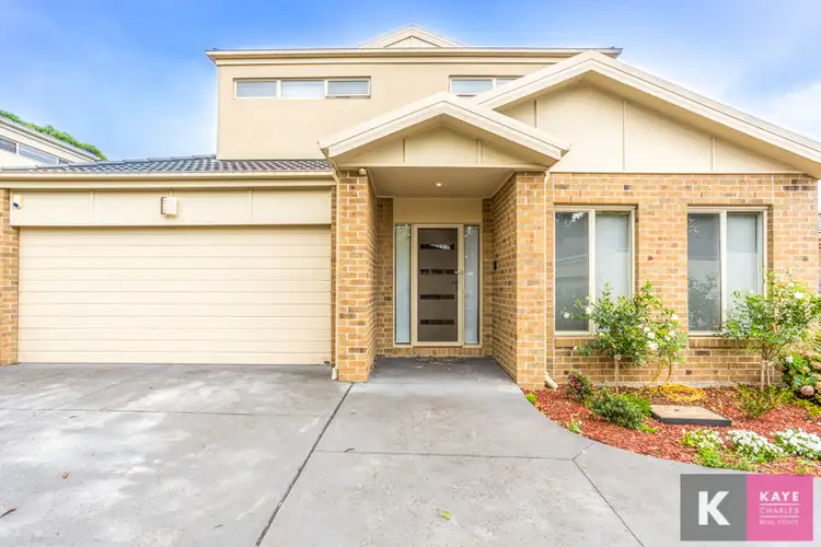 2/12 Kilvington Court, Berwick VIC 3806