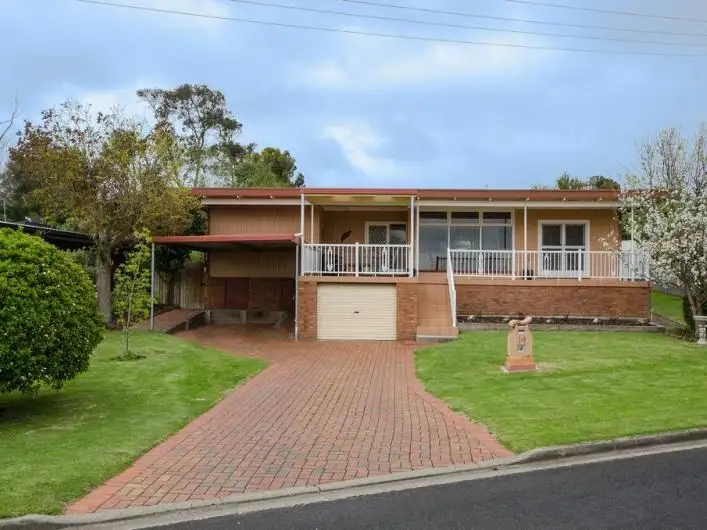 14 Monash Tce, Millicent SA 5280