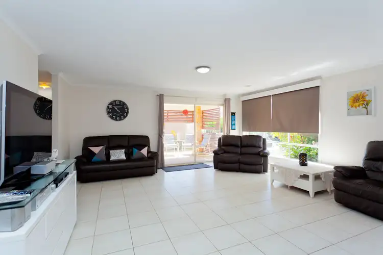 Sixth view of Homely house listing, 30 Summerhill Boulevard, Drouin VIC 3818