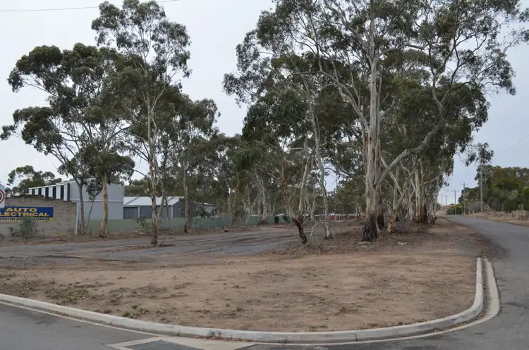 9 Horsham Road, Stawell VIC 3380