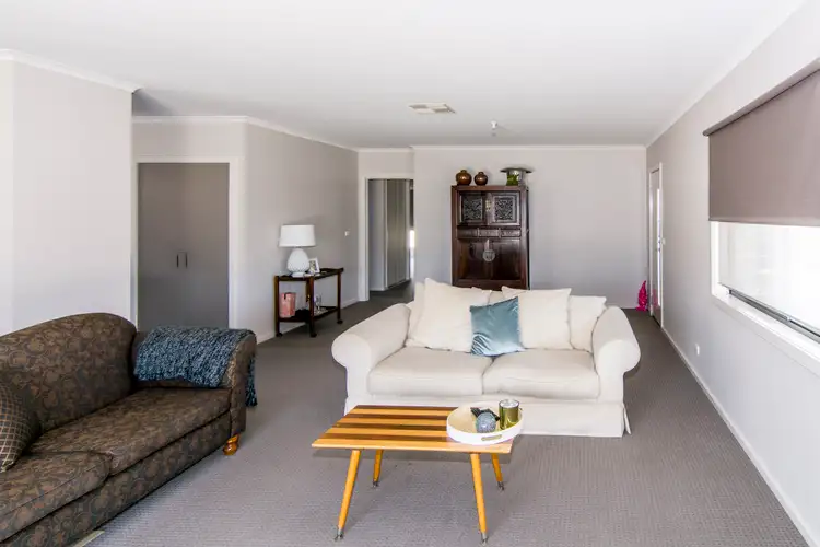 Fourth view of Homely house listing, 5 Matthews Court, Horsham VIC 3400