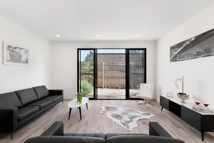 2/6A McLaughlans Lane, Plenty VIC 3090