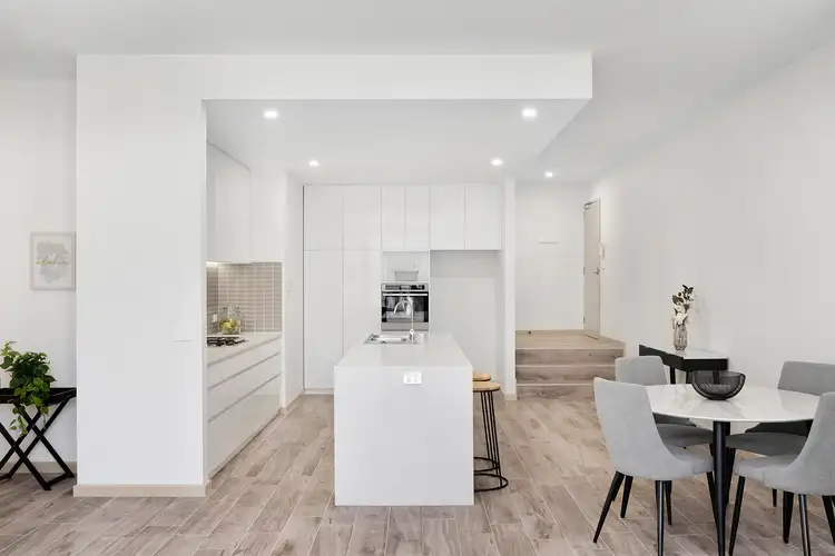 Second view of Homely unit listing, 2/6A McLaughlans Lane, Plenty VIC 3090