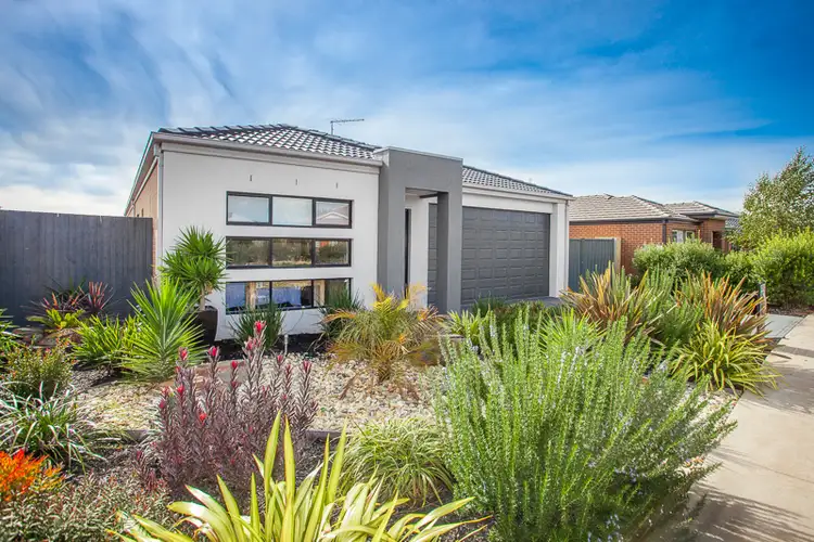 28 Lancelot Crescent, Lancefield VIC 3435