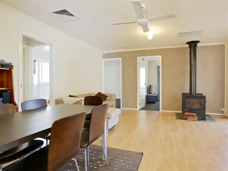 Fifth view of Homely house listing, 4 Chanro Court., Bonnie Doon VIC 3720
