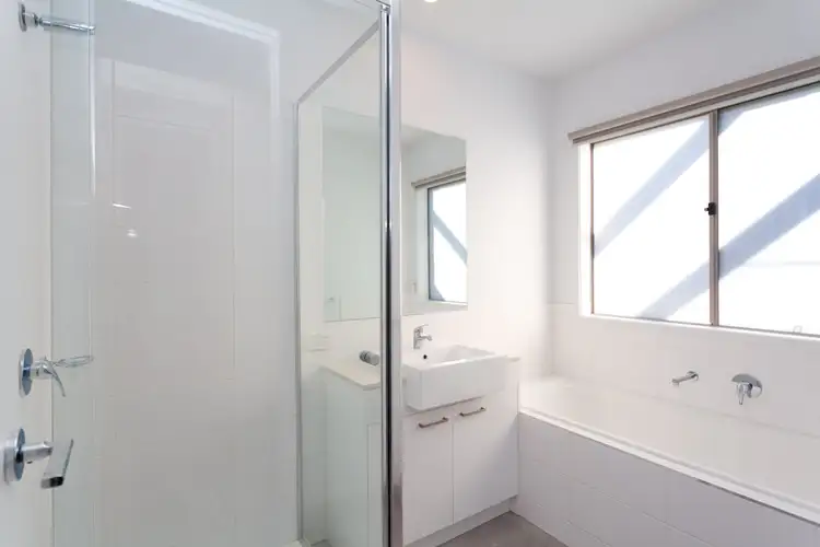 Sixth view of Homely house listing, 5 Tulloch Street, Drouin VIC 3818