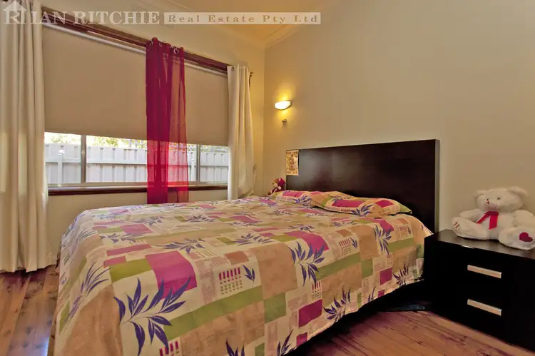 Sixth view of Homely block of units listing, 1-5 825 Mate Street, Albury NSW 2640