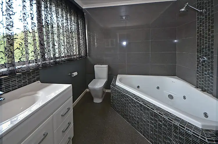 Fifth view of Homely house listing, 3 Briar Lane, Portland VIC 3305