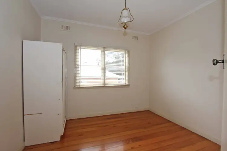 Fifth view of Homely house listing, 6 Palm Court, Heathcote VIC 3523