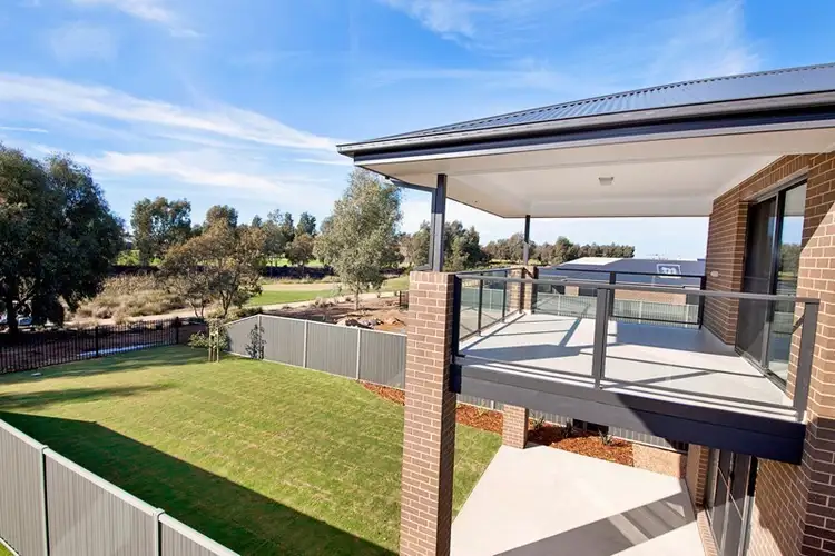 60 Robinson Way, Yarrawonga VIC 3730