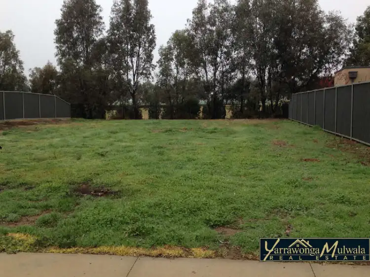29 Phillip Hyland Drive, Yarrawonga VIC 3730