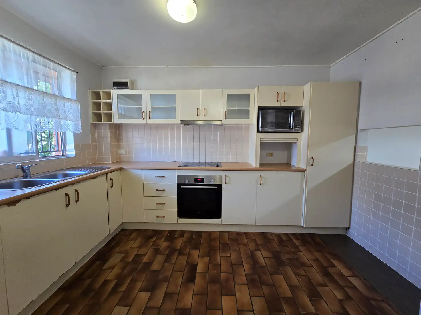 Main view of Homely unit listing, 7/27 The Esplanade, St Lucia QLD 4067